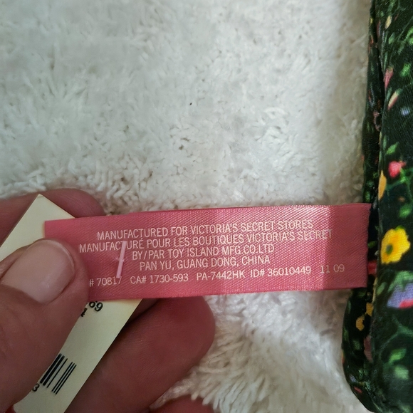 Victoria's Secret PINK Floral Peace Dog - Picture 5 of 5
